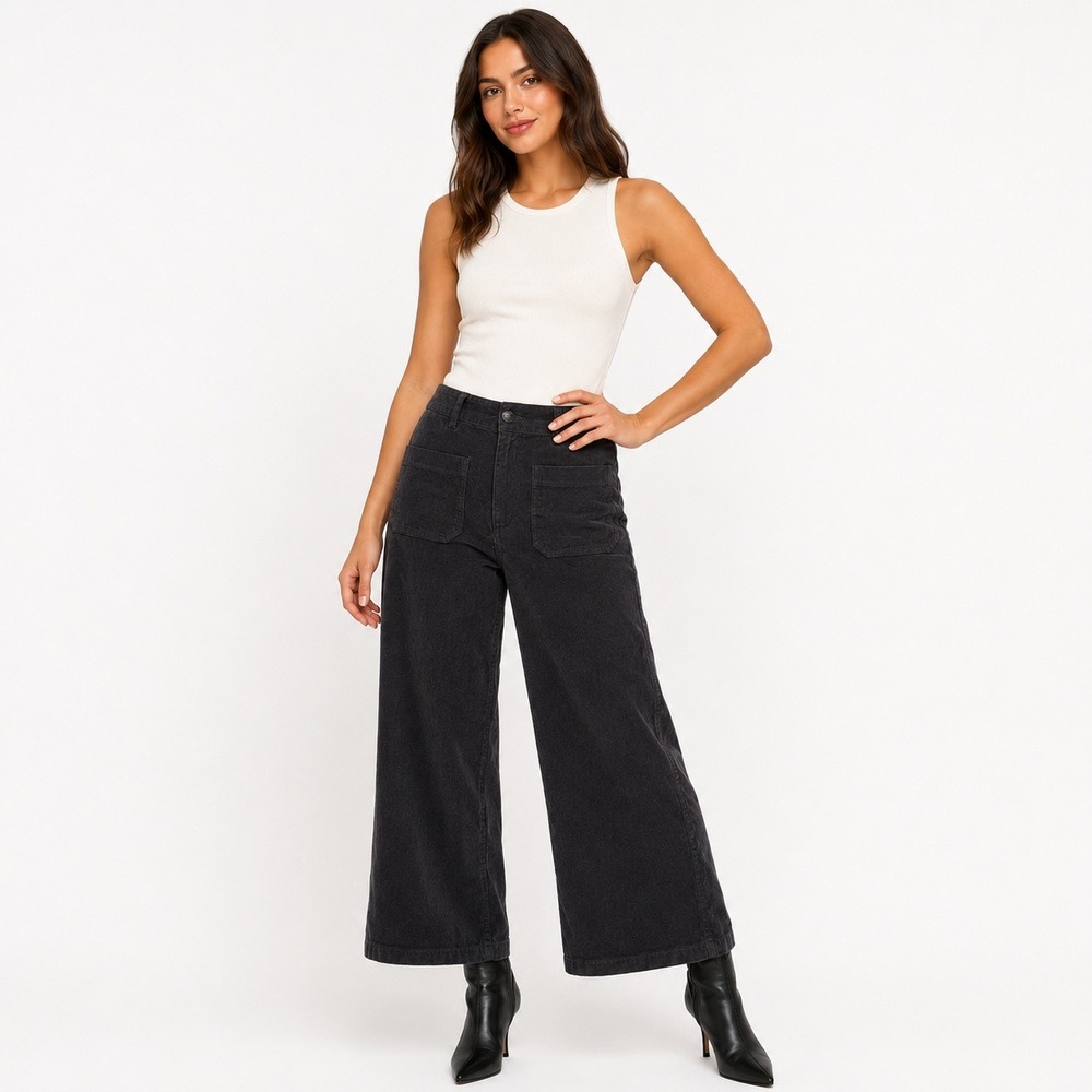 Self Contrast Women Gray Corduroy Wide Leg Patch Pocket Cropped Pants